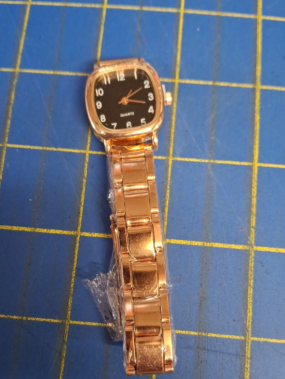Back Face Rose Gold-Tone 8" Band Bracelet Watch New